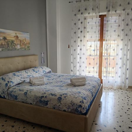 Ale Apartament Villa Palermo Bagian luar foto