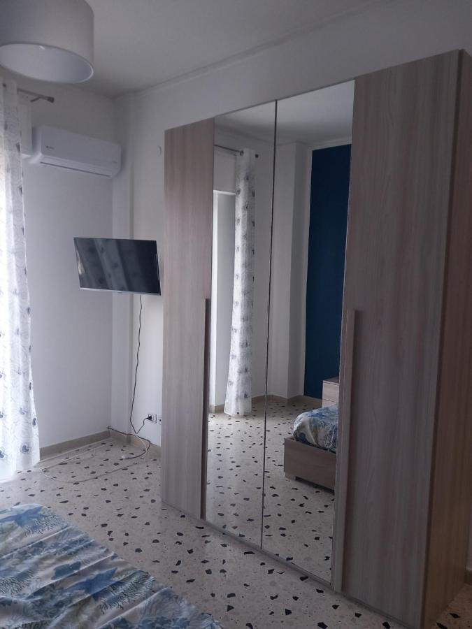 Ale Apartament Villa Palermo Bagian luar foto