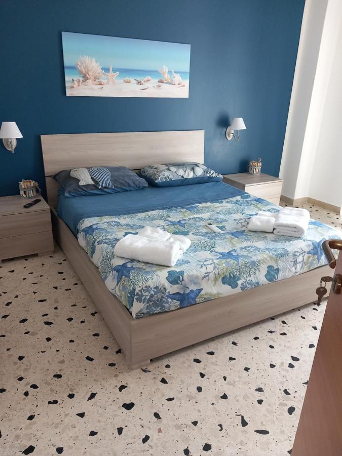 Ale Apartament Villa Palermo Bagian luar foto