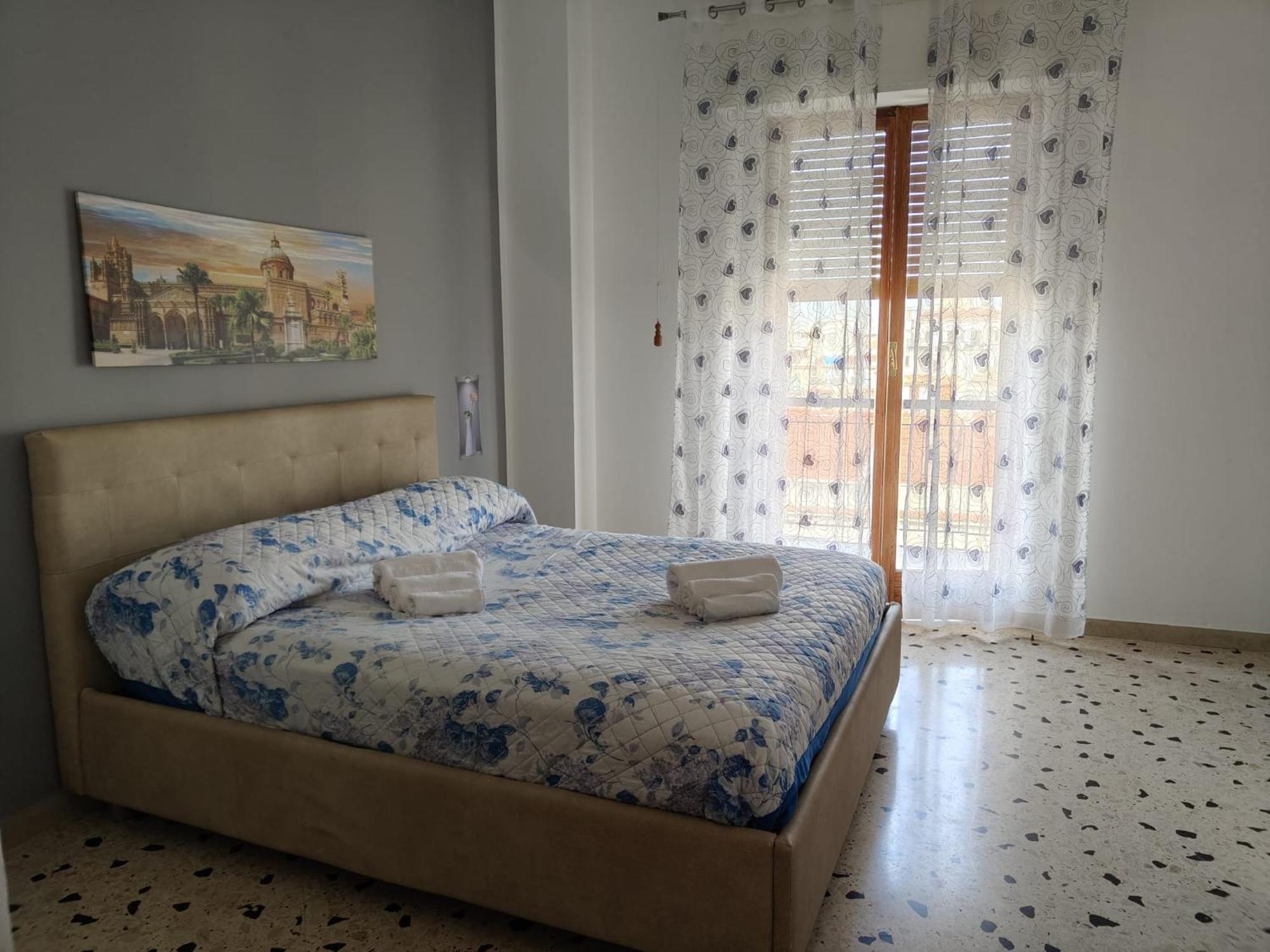 Ale Apartament Villa Palermo Bagian luar foto